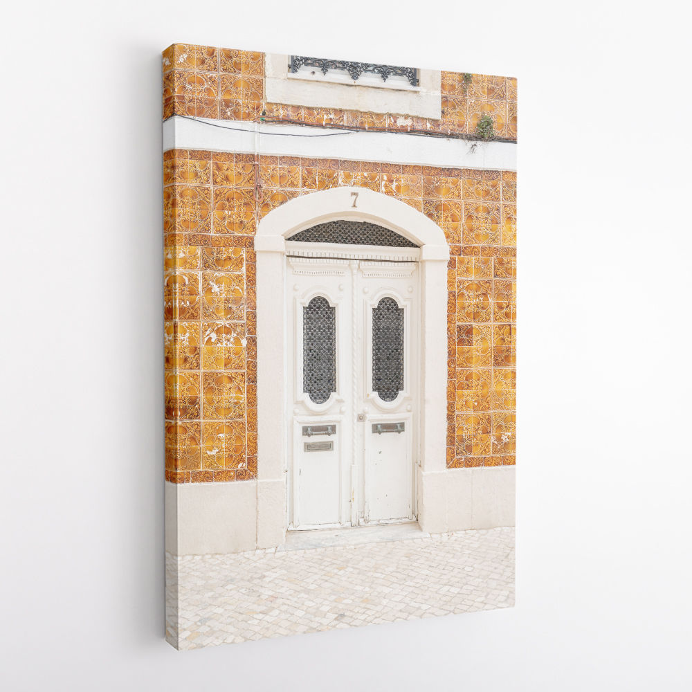 The Cascais Door
