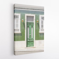 The Portugese Entry